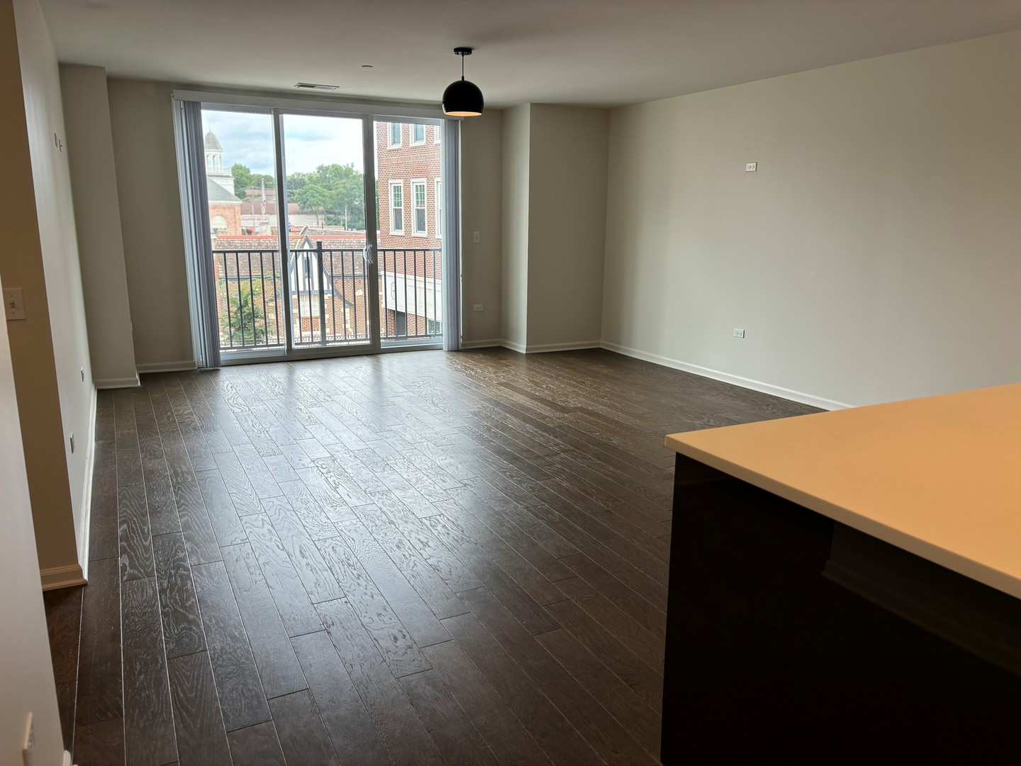 Photo 4 of 24 of 115 Lake Street 217 condo