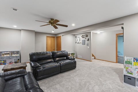 Tiny photo for 2335 E 57TH Street, Davenport, IA 52807 (MLS # 12653982)