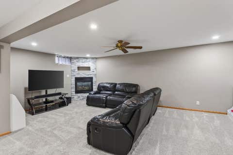 Tiny photo for 2335 E 57TH Street, Davenport, IA 52807 (MLS # 12653982)