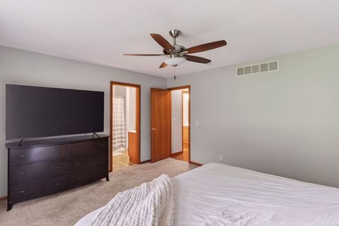 Tiny photo for 2335 E 57TH Street, Davenport, IA 52807 (MLS # 12653982)