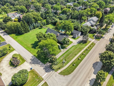 Tiny photo for 1195 Longmeadow Road, Northbrook, IL 60062 (MLS # 12749241)