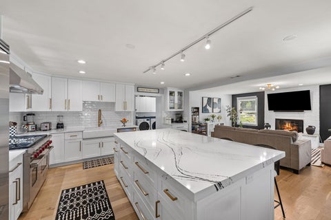 Tiny photo for 1195 Longmeadow Road, Northbrook, IL 60062 (MLS # 12749241)