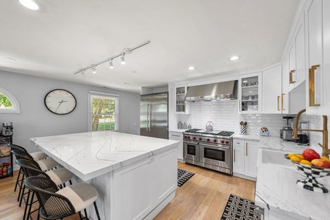 Tiny photo for 1195 Longmeadow Road, Northbrook, IL 60062 (MLS # 12749241)