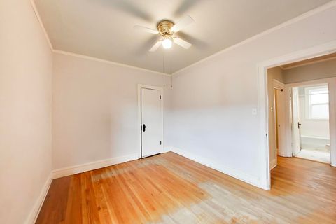 Tiny photo for 730 Hinman Avenue #3W, Evanston, IL 60202 (MLS # 12696839)