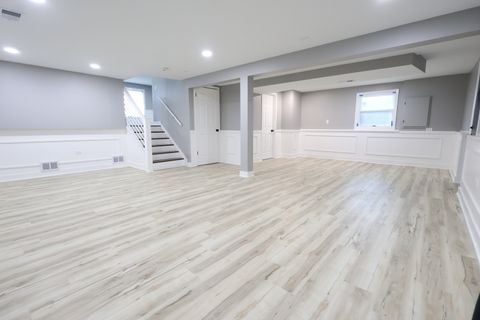 Tiny photo for 15742 E End Avenue, Dolton, IL 60419 (MLS # 12510730)