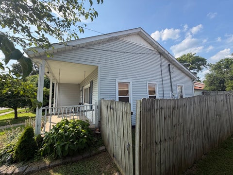 Tiny photo for 307 W 6th Street, Metropolis, IL 62960 (MLS # 12695014)
