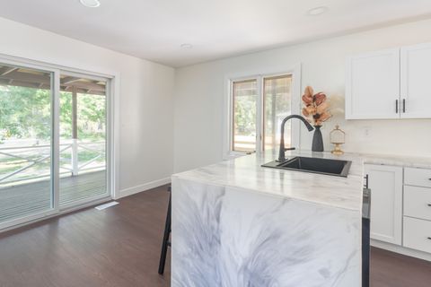 Tiny photo for 1110 5th Street, Mendota, IL 61342 (MLS # 12486254)