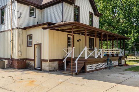 Tiny photo for 1110 5th Street, Mendota, IL 61342 (MLS # 12486254)