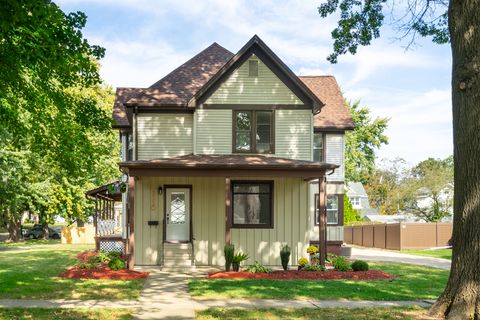 Tiny photo for 1110 5th Street, Mendota, IL 61342 (MLS # 12486254)