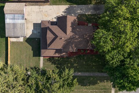 Tiny photo for 1110 5th Street, Mendota, IL 61342 (MLS # 12486254)