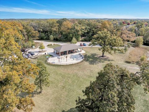 A home in Lindenhurst