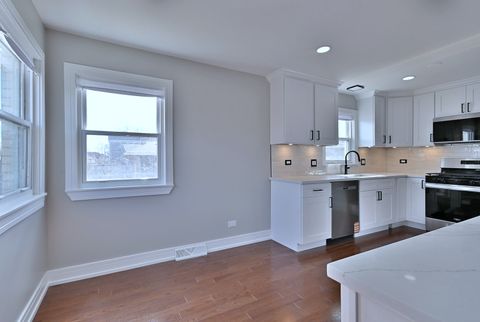 Tiny photo for 5435 N Mobile Avenue, Chicago, IL 60630 (MLS # 12598161)