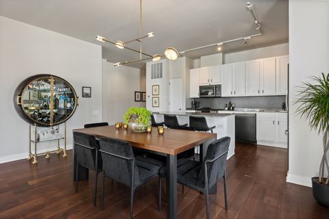 Tiny photo for 333 N Jefferson Street #501, Chicago, IL 60661 (MLS # 12583648)
