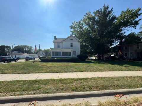 Photo of 401 W 10th Street, Sterling, IL 61081 (MLS # 12471665)