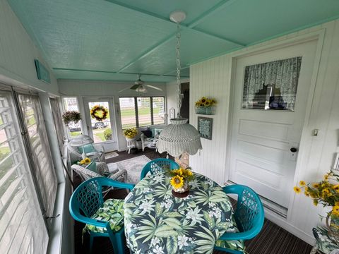 Tiny photo for 401 W 10th Street, Sterling, IL 61081 (MLS # 12471665)