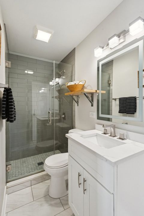 Tiny photo for 815 Cumberland Street, Hoffman Estates, IL 60169 (MLS # 12627313)