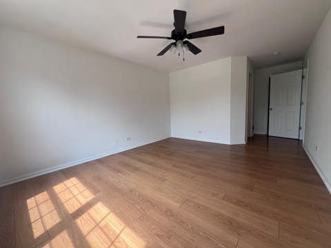 Tiny photo for 1429 Meadowsedge Lane #1429, Carpentersville, IL 60110 (MLS # 12733051)