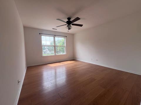 Tiny photo for 1429 Meadowsedge Lane #1429, Carpentersville, IL 60110 (MLS # 12733051)