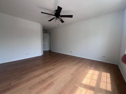Tiny photo for 1429 Meadowsedge Lane #1429, Carpentersville, IL 60110 (MLS # 12733051)