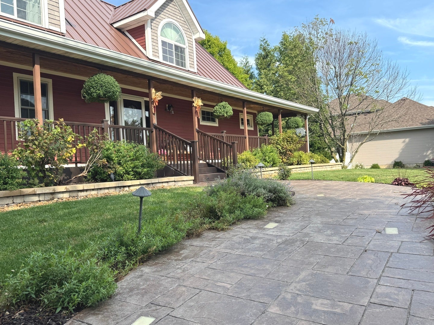 2220 Sunset View Lane