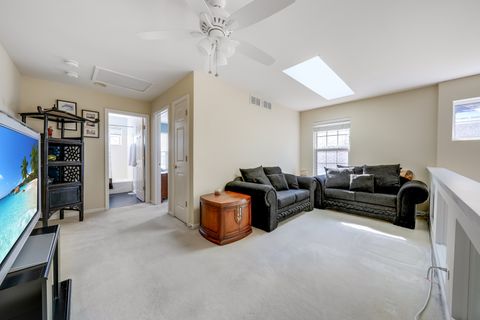 Tiny photo for 1713 Astor Avenue, Oakbrook Terrace, IL 60181 (MLS # 12625023)