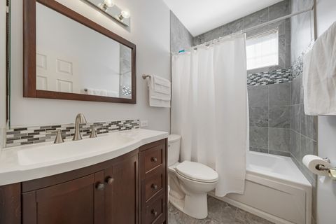 Tiny photo for 1713 Astor Avenue, Oakbrook Terrace, IL 60181 (MLS # 12625023)