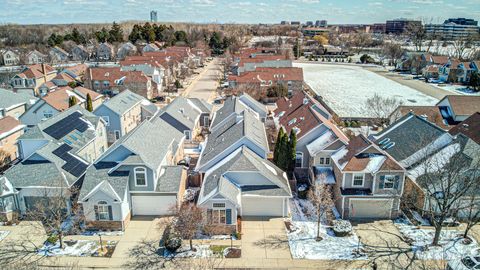 Tiny photo for 1713 Astor Avenue, Oakbrook Terrace, IL 60181 (MLS # 12625023)