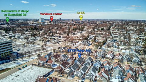 Tiny photo for 1713 Astor Avenue, Oakbrook Terrace, IL 60181 (MLS # 12625023)