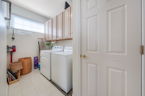 Tiny photo for 1713 Astor Avenue, Oakbrook Terrace, IL 60181 (MLS # 12625023)