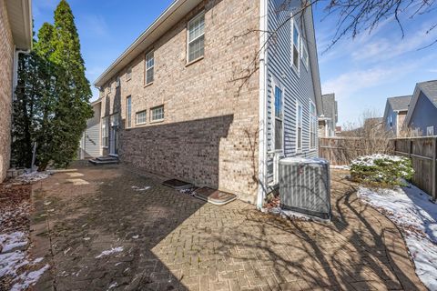 Tiny photo for 1713 Astor Avenue, Oakbrook Terrace, IL 60181 (MLS # 12625023)