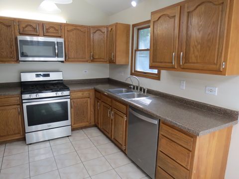 Tiny photo for 274 E 34th Street, Steger, IL 60475 (MLS # 12492246)