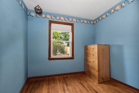 Tiny photo for 5706 N Mozart Street, Chicago, IL 60659 (MLS # 12528774)