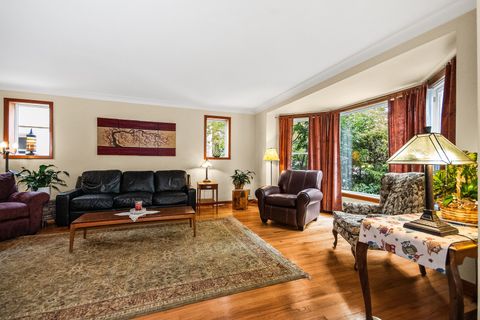 Tiny photo for 5706 N Mozart Street, Chicago, IL 60659 (MLS # 12528774)
