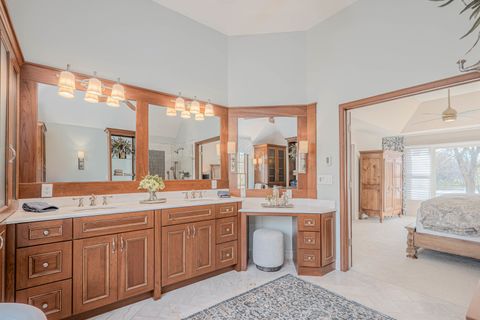 Tiny photo for 842 N Bennett Street, Geneva, IL 60134 (MLS # 12601342)