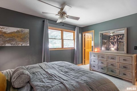 Tiny photo for 192 AMBER Lane, Carbondale, IL 62902 (MLS # QC4266925)