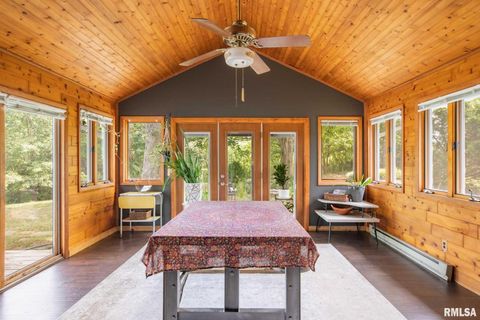 Tiny photo for 192 AMBER Lane, Carbondale, IL 62902 (MLS # QC4266925)