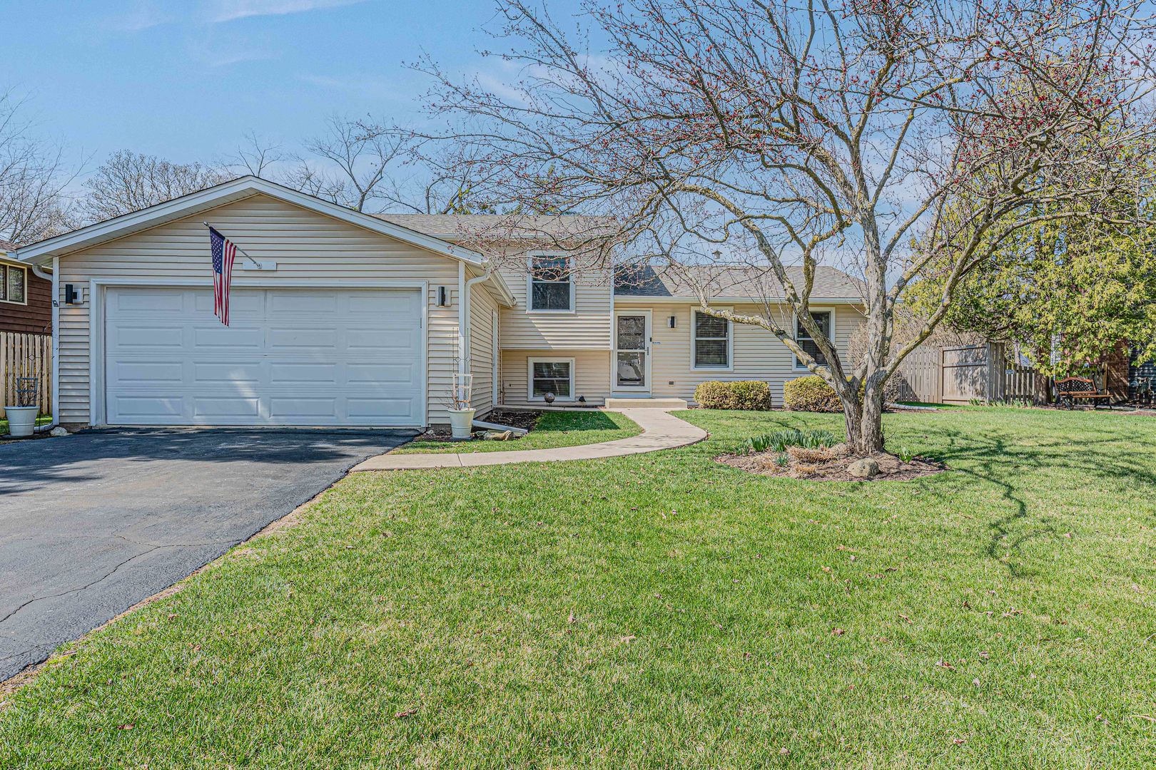 1613 Fairway Lane