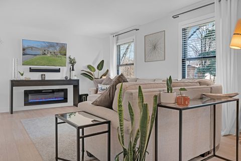 Tiny photo for 1613 Fairway Lane, Naperville, IL 60565 (MLS # 12606004)