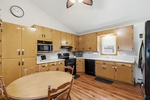 Tiny photo for 20117 W South Arsenal Road, Wilmington, IL 60481 (MLS # 12582205)