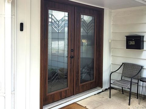 Tiny photo for 1360 Devonshire Lane, Hoffman Estates, IL 60169 (MLS # 12548114)