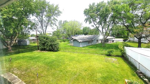 Tiny photo for 1360 Devonshire Lane, Hoffman Estates, IL 60169 (MLS # 12548114)