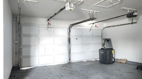 Tiny photo for 1360 Devonshire Lane, Hoffman Estates, IL 60169 (MLS # 12548114)