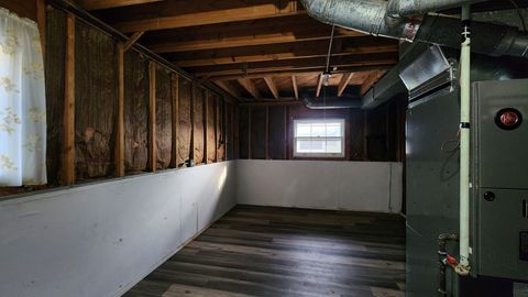 Tiny photo for 1360 Devonshire Lane, Hoffman Estates, IL 60169 (MLS # 12548114)