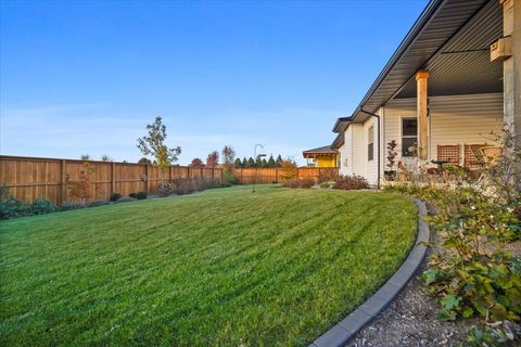 Tiny photo for 21 Brookstone Circle, Bloomington, IL 61704 (MLS # 12507221)