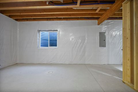 Tiny photo for 21 Brookstone Circle, Bloomington, IL 61704 (MLS # 12507221)