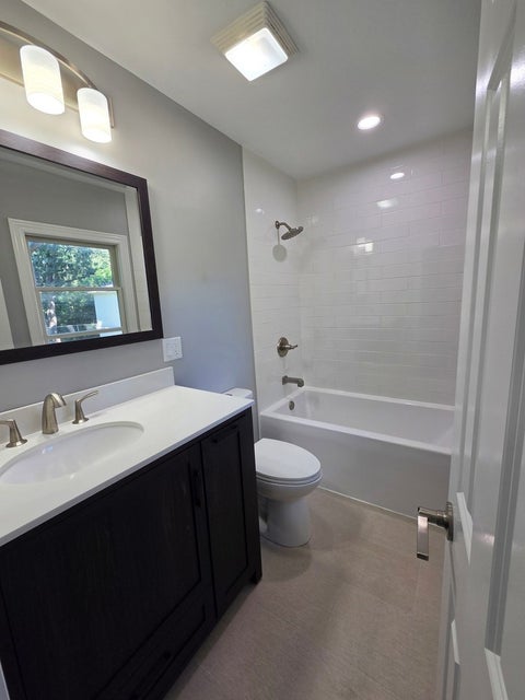 Tiny photo for 21 Crestview Terrace, Buffalo Grove, IL 60089 (MLS # 12743029)