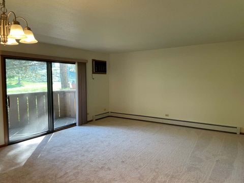 Tiny photo for 5 Cedar Court #5, Vernon Hills, IL 60061 (MLS # 12581680)