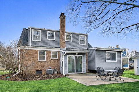 Tiny photo for 1120 N Haddow Avenue, Arlington Heights, IL 60004 (MLS # 12584599)