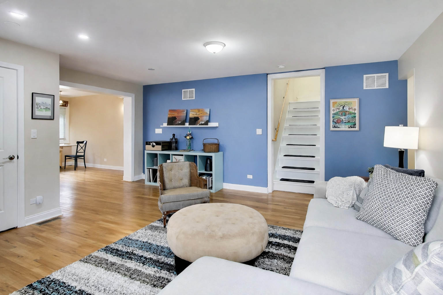 1120 N Haddow Avenue