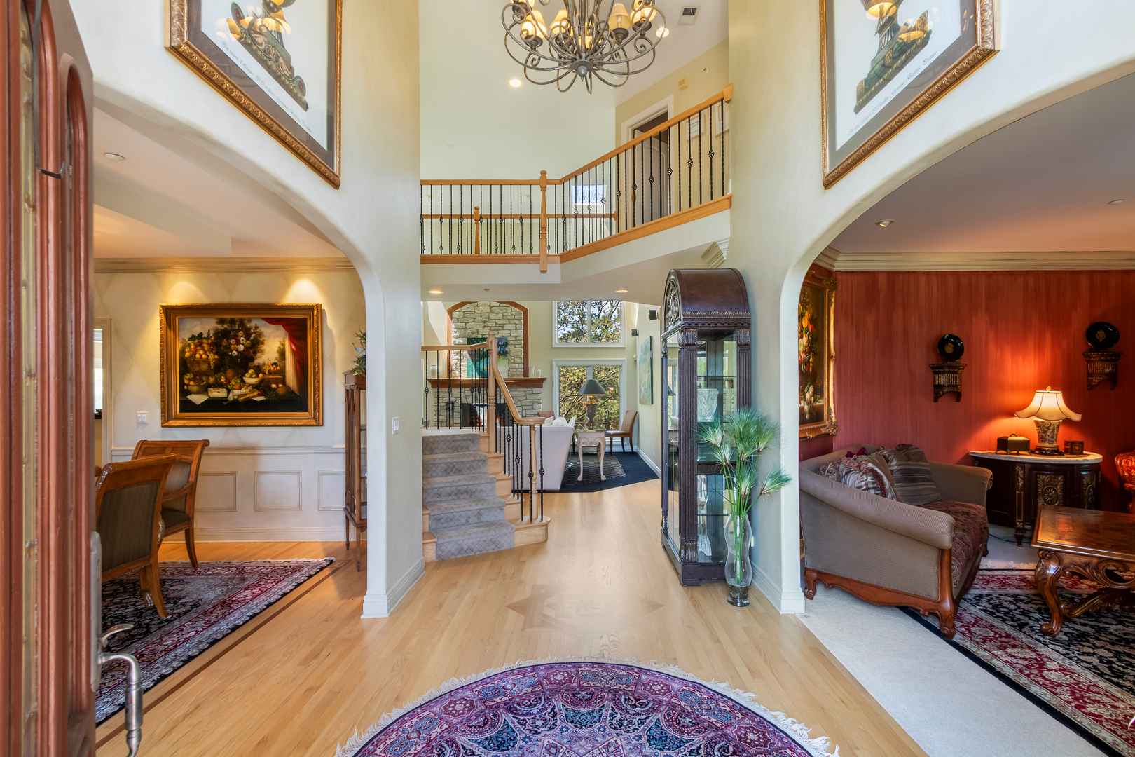 6623 Carriage Way